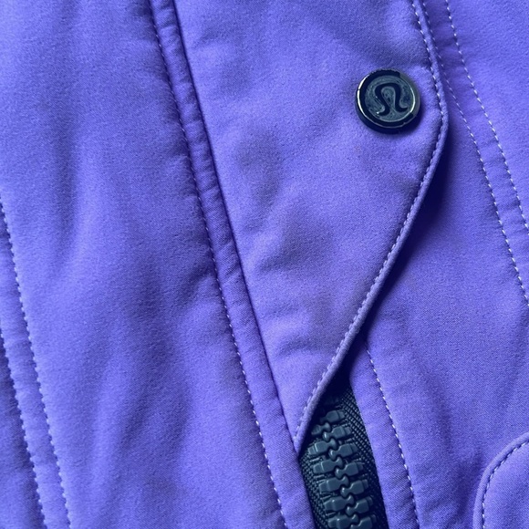 Lululemon Escapade Purple Grey Zip Up Midweight Hooded Fur Lined Coat - Picture 12 of 12